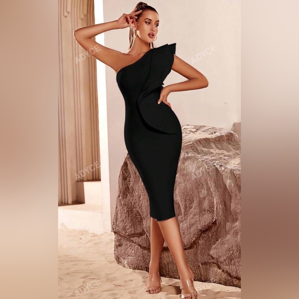 One Shoulder Ruffle Bodycon Bandage Cocktail Dress